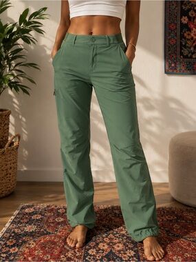 Backcountry Women’s Green Technical Hiking Pants Size 2